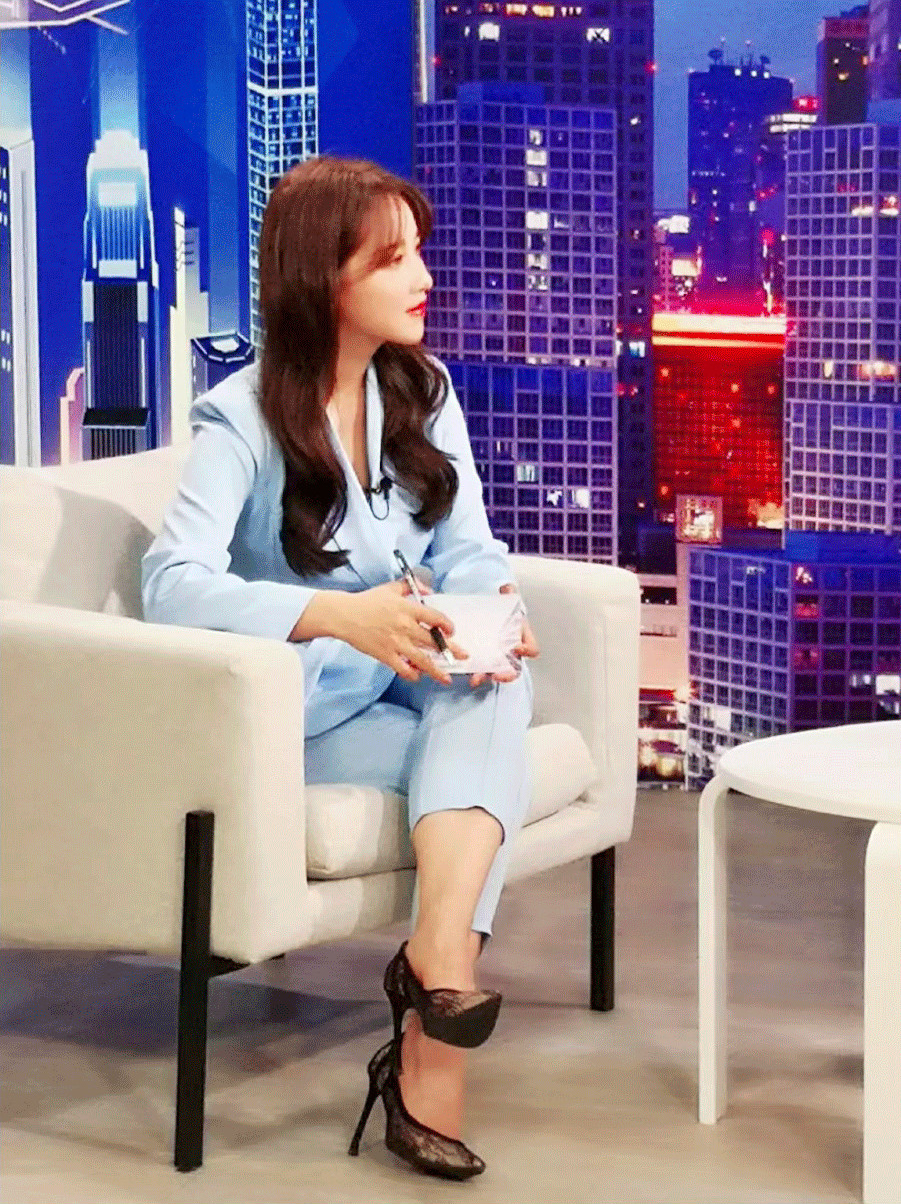 [賽思達(dá)烤箱]CCTV采訪——塑企業(yè)形象，創(chuàng)優(yōu)質(zhì)名牌