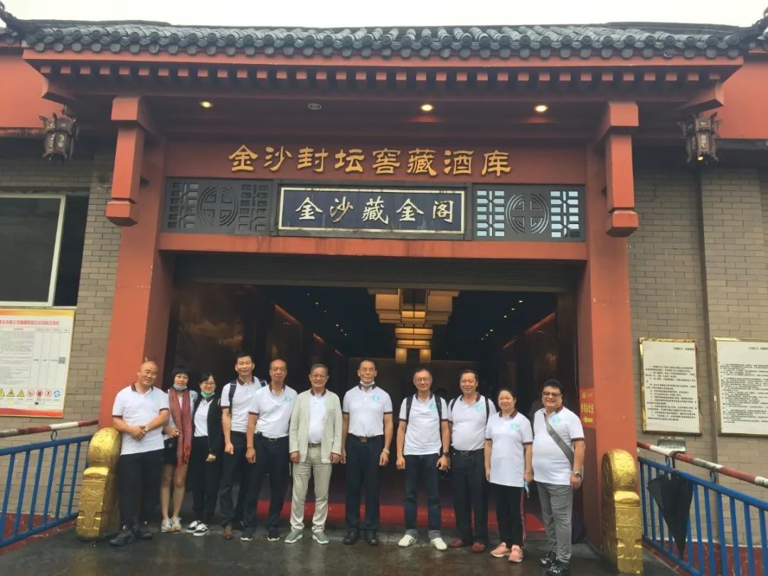 愛心助學(xué)，溫情傳遞——貴州公益助學(xué)系列活動